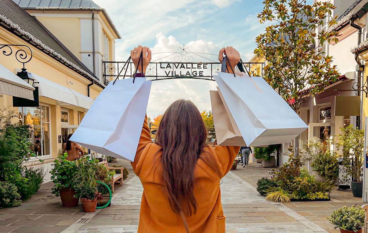 Paris Outlet (transfer ida + volta)